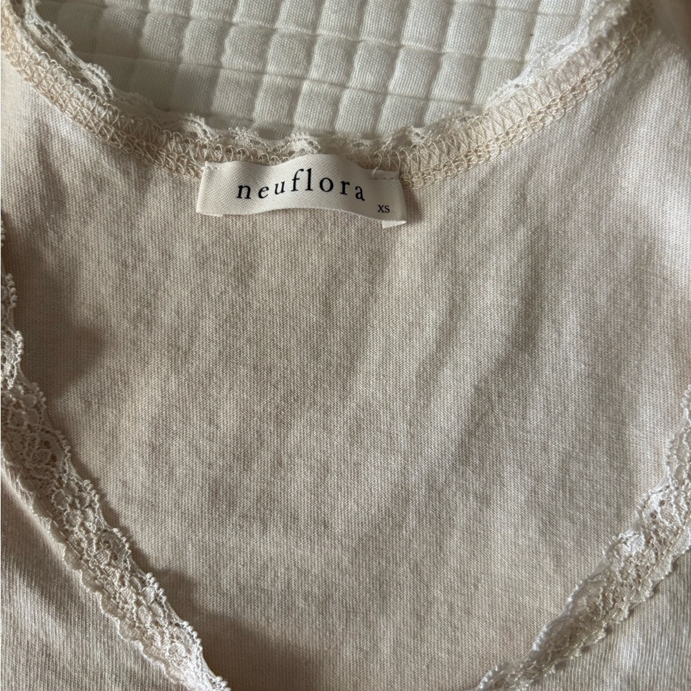 Neuflora Cream Lace Trim Tank Top